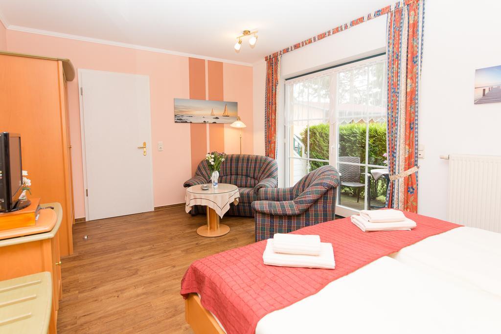 Hotel Garni Am Deich Ostseeheilbad Ostseeheilbad Zingst Zimmer foto