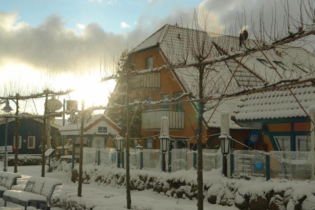 Hotel Garni Am Deich Ostseeheilbad Ostseeheilbad Zingst Exterior foto